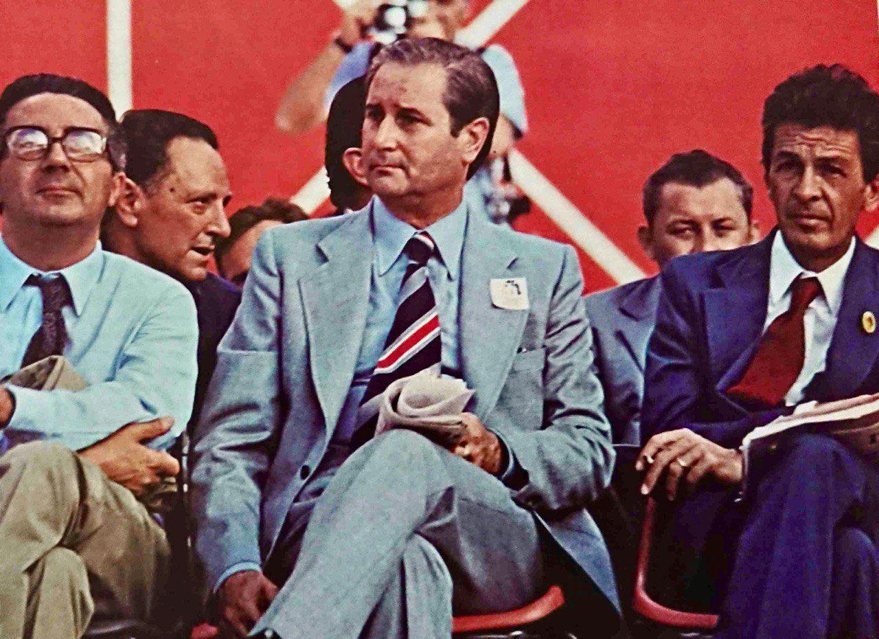 Der Kommunist und ehemalige Partisan Elio Gabbuggiani (mitte) war 1975–83 Bürgermeister von Florenz.