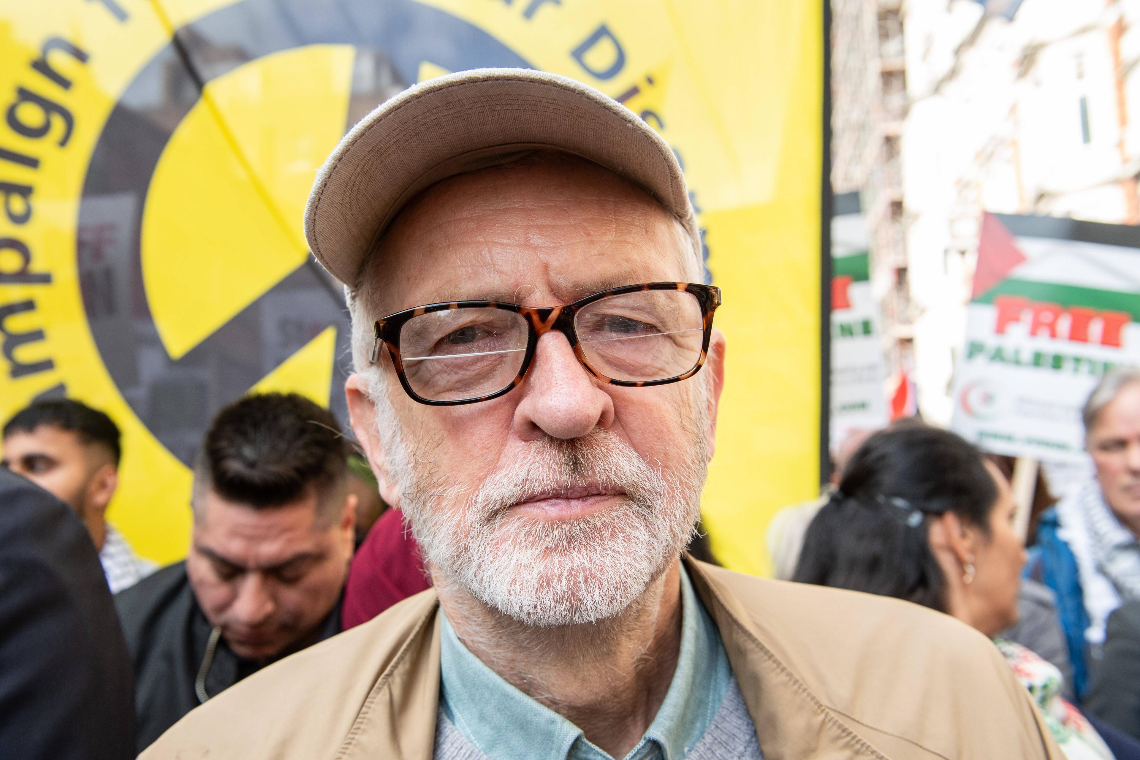 Corbyns Ankündigung, eine Partei zu gründen, wurde enthusiastisch empfangen: 650.000 Menschen haben sich bereits registriert.